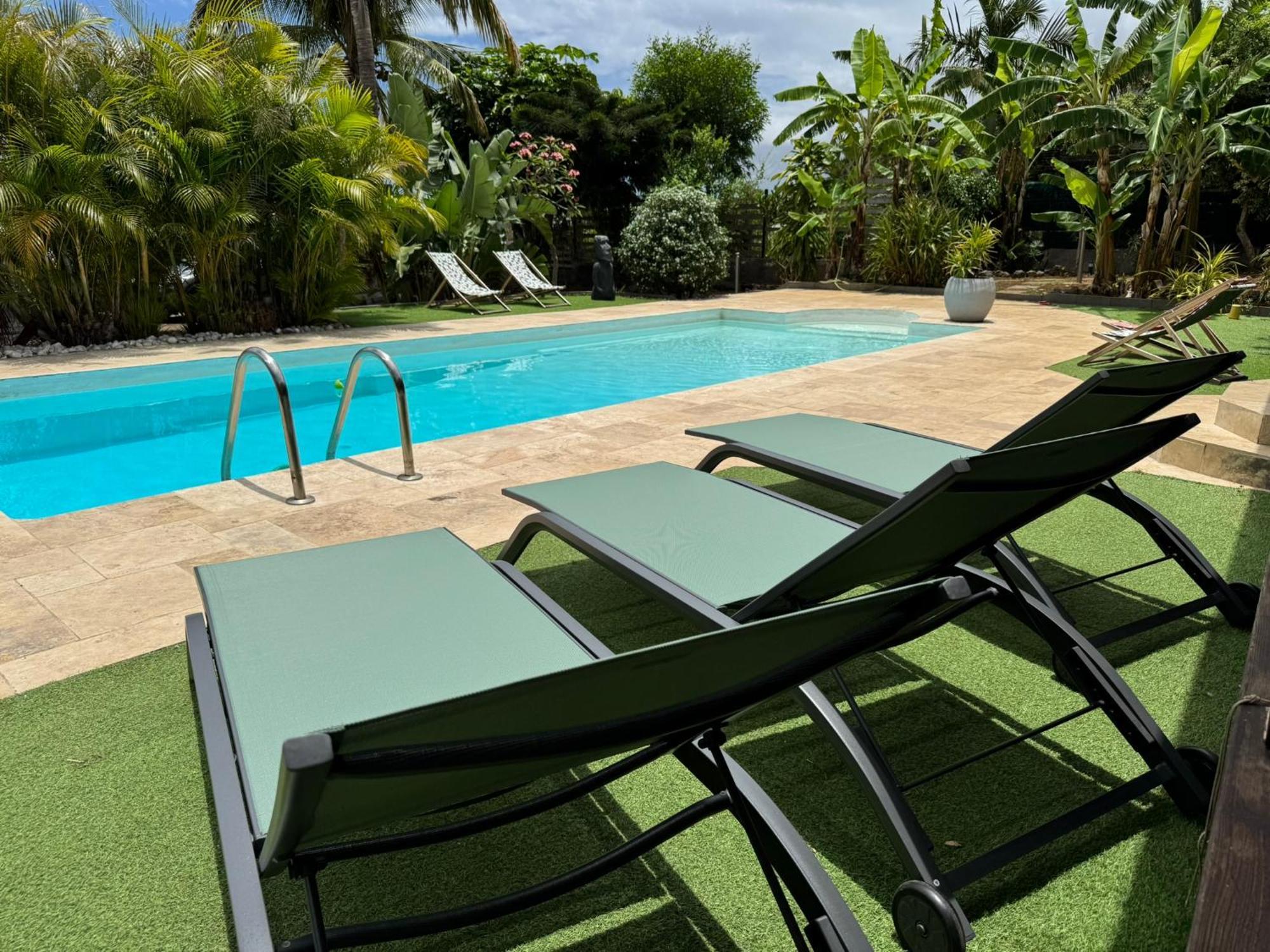 La Bananeraie Apt 35M2 Piscine Jardin Tropical Parking Prive Saint-Leu Bagian luar foto